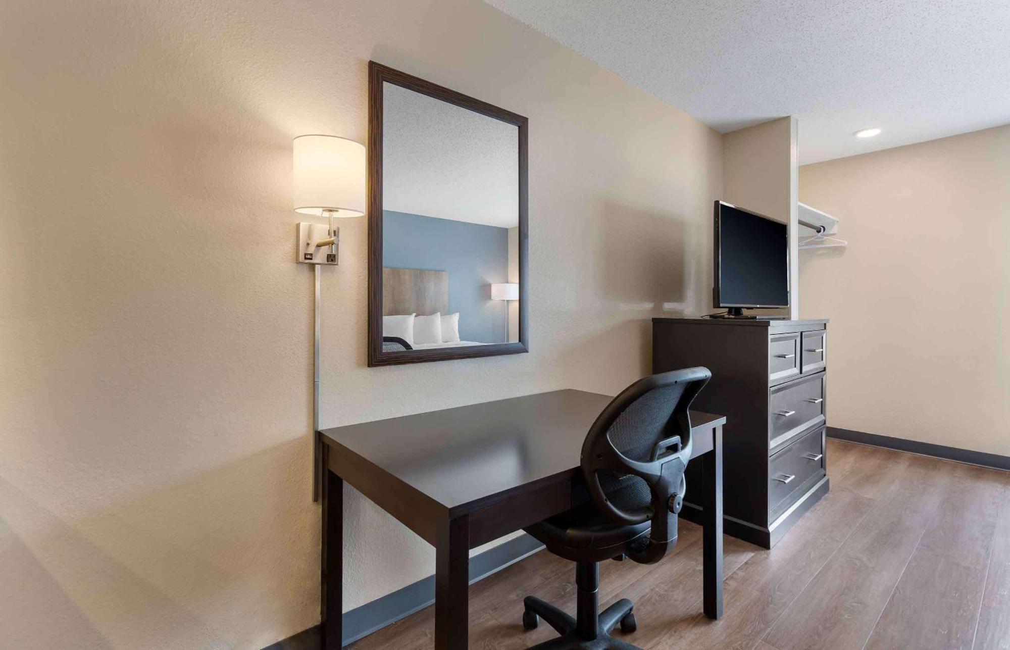 Extended Stay America Suites - Washington, Dc - Alexandria - Landmark Zewnętrze zdjęcie
